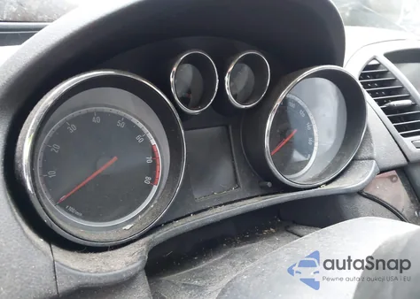 2013 Buick Regal Turbo - Premium 1 z USA, uszkodzony, nr VIN 2G4GS5EVXD9155513